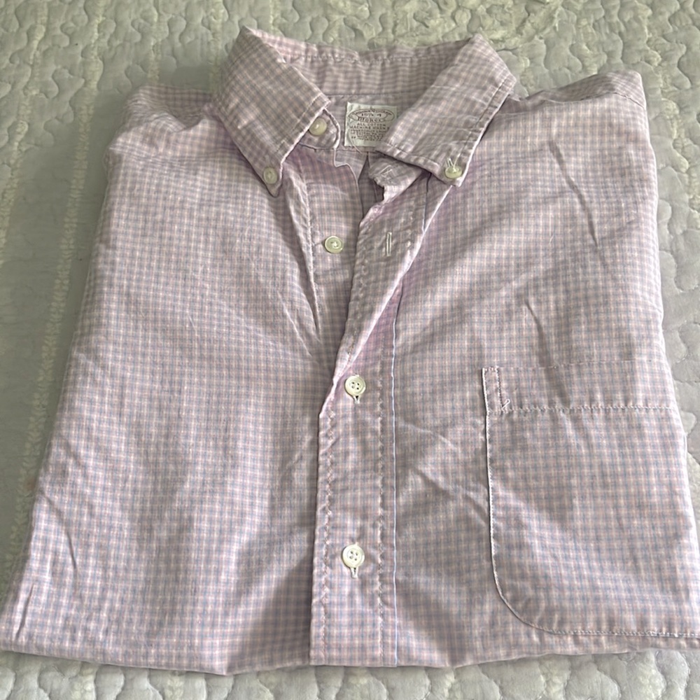 Brooks Brothers Men’s all cotton long sleeve button down shirt. Size 15.5-4.